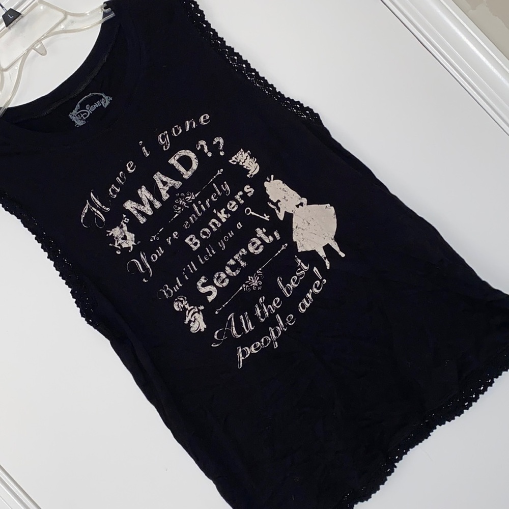 Disney Alice in Wonderland tank sz L Cute trim!!!